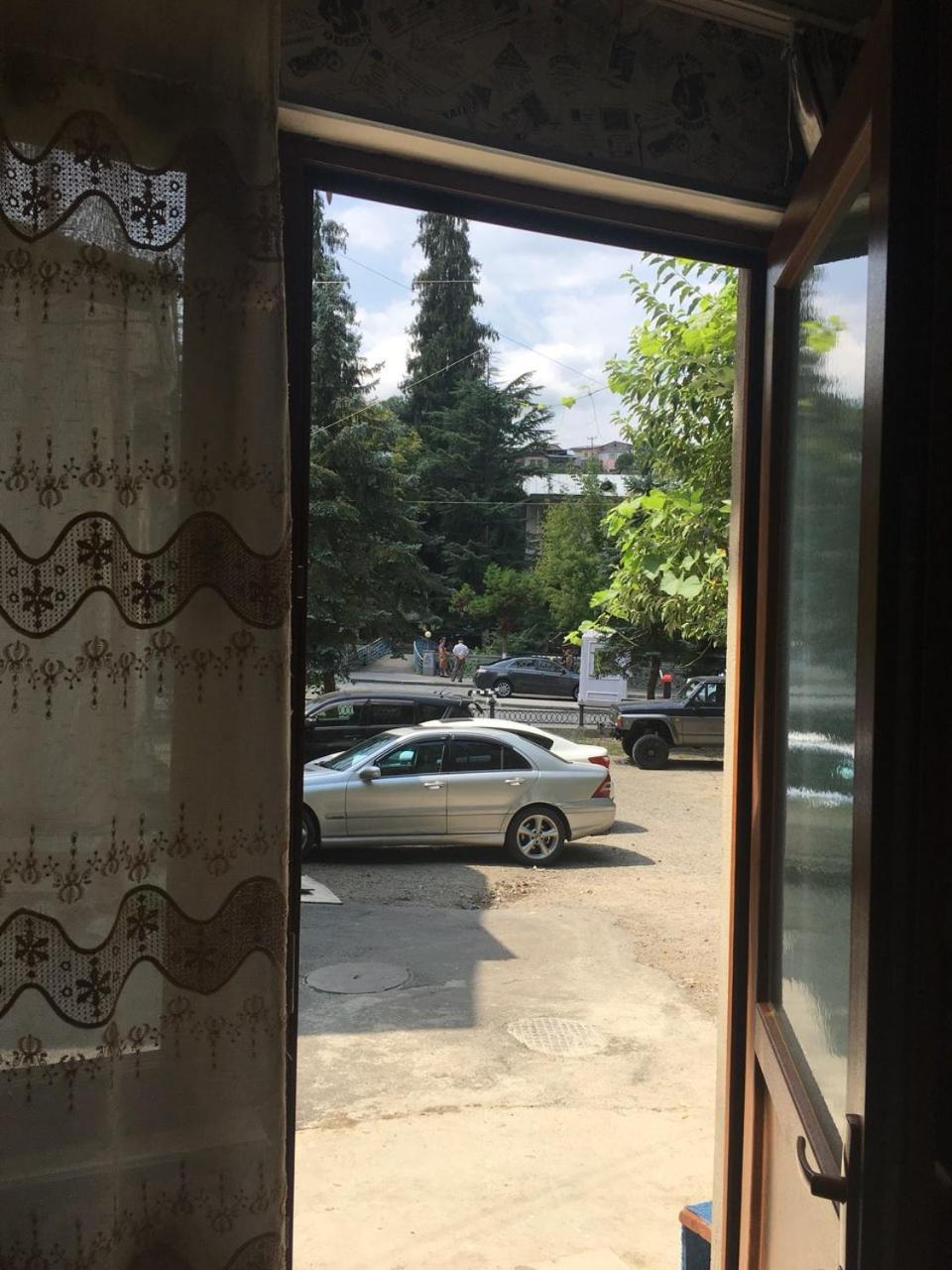 Parkside Apartment Borjomi Ngoại thất bức ảnh